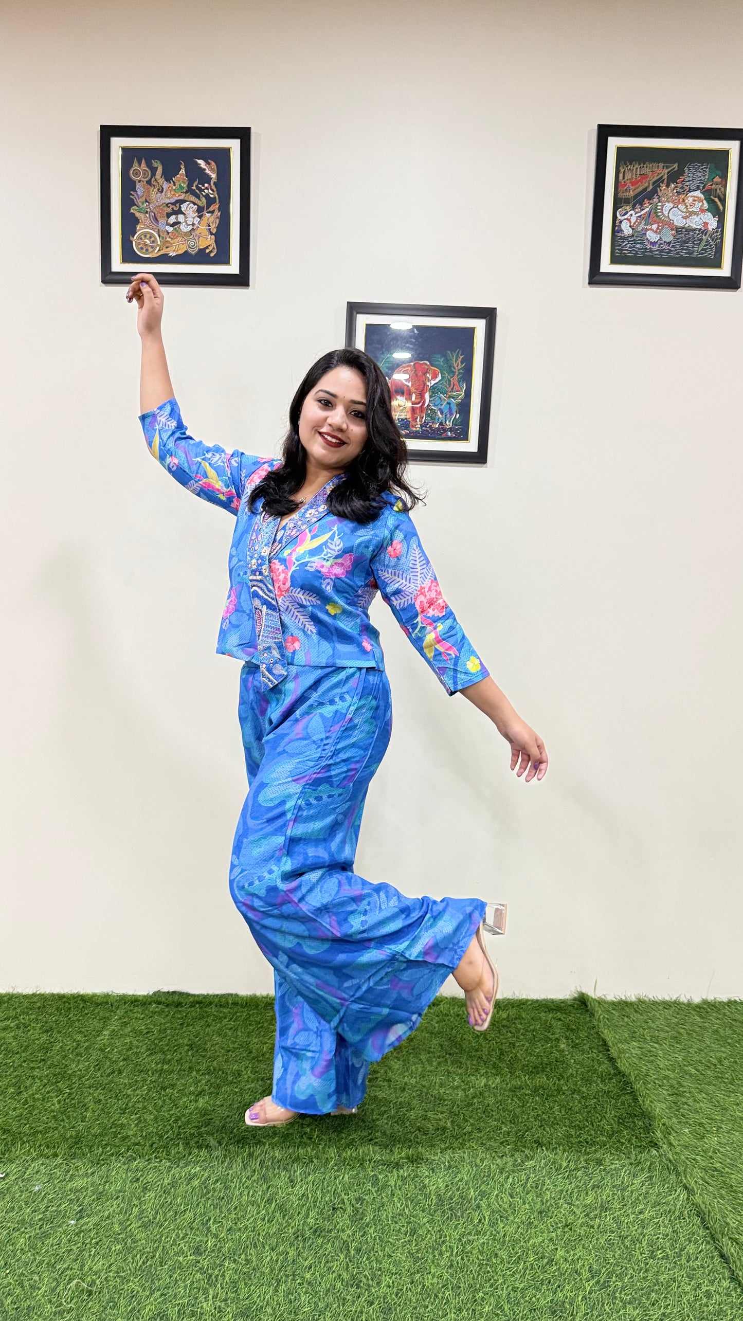 Designer Natural Crepe Digital Printed Crop Top with Divider for Women – Handwork Detailing