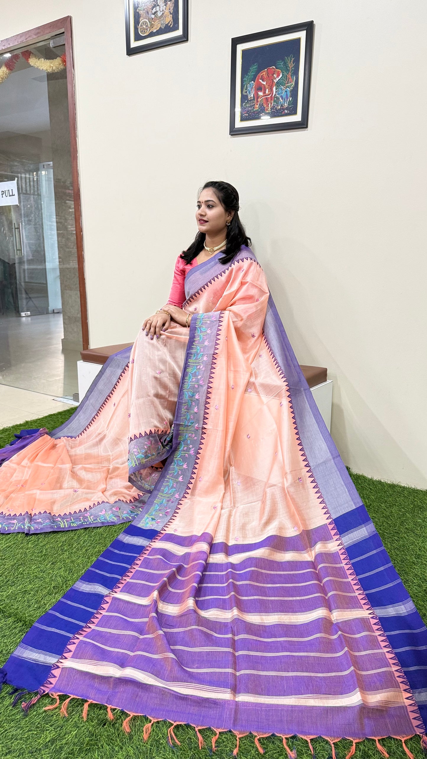 Temple Mangalgiri Pure Pattu Handloom Silk Saree with Embroidery Border