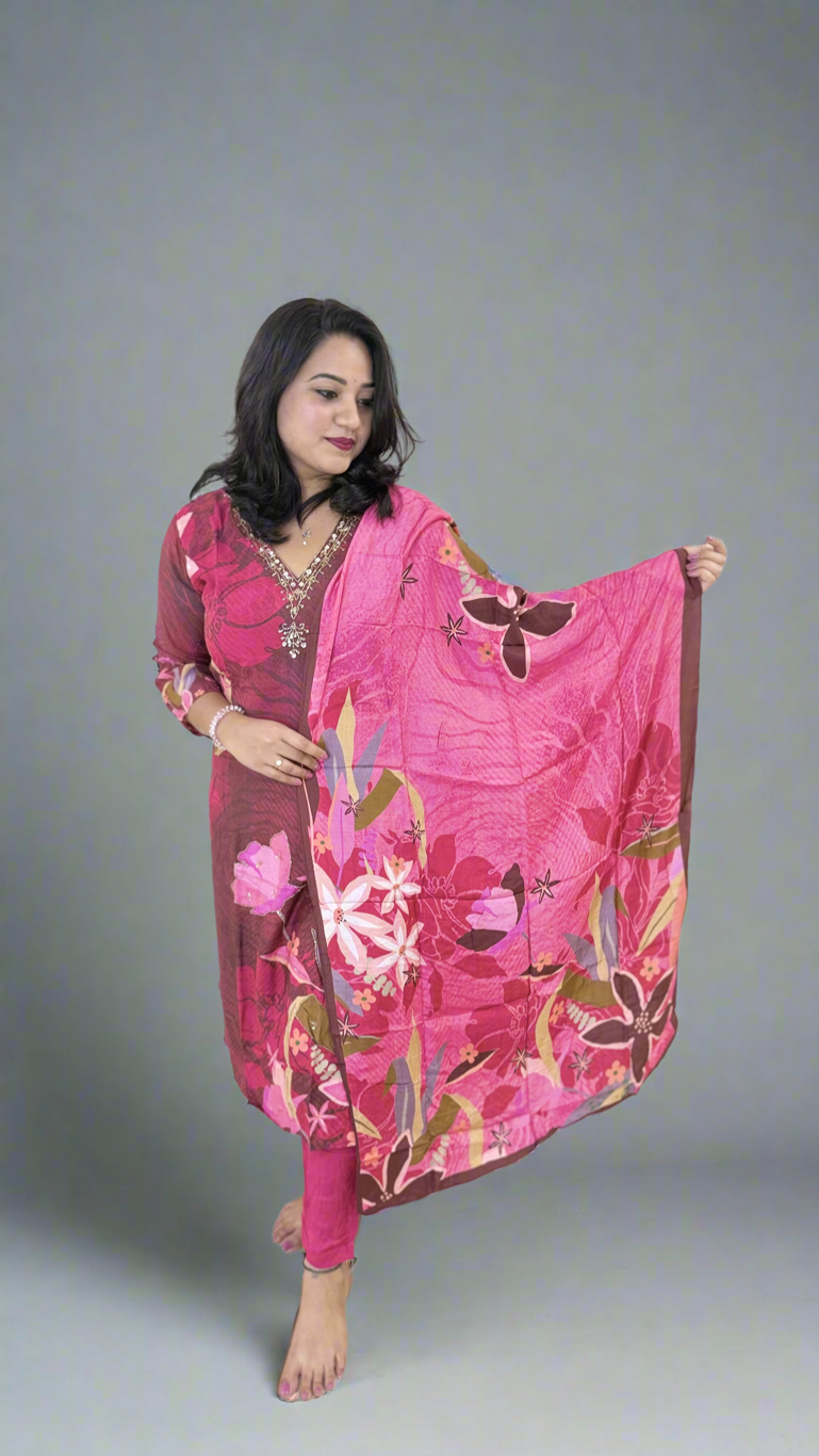 Pure Muslin Kurta Pant Dupatta Set with Handwork and Cotton Inner – Plus Sizes XL to 3XL