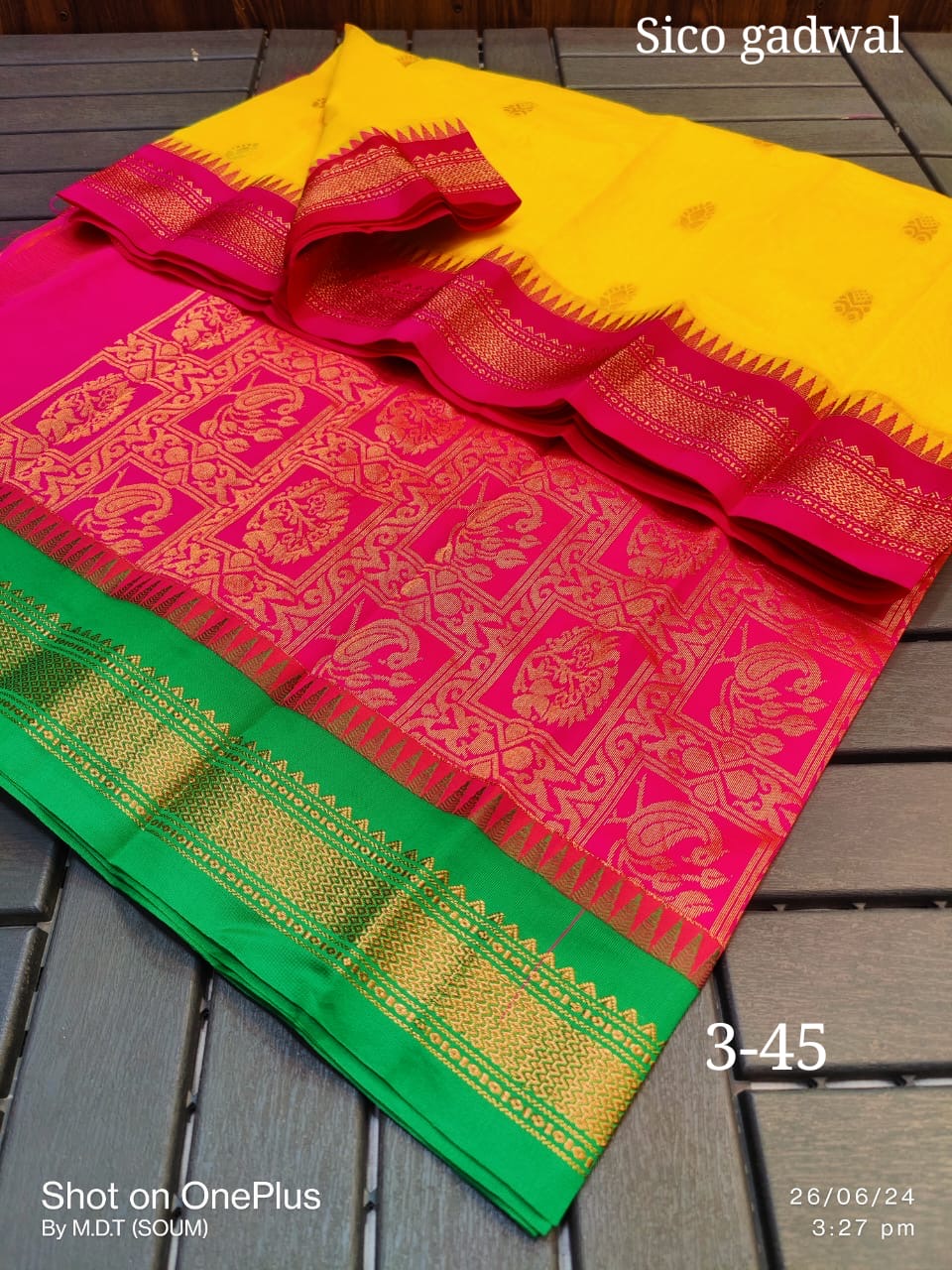 Cotton Silk Gadwal Saree with Traditional Weaving and Blouse Piece for Women