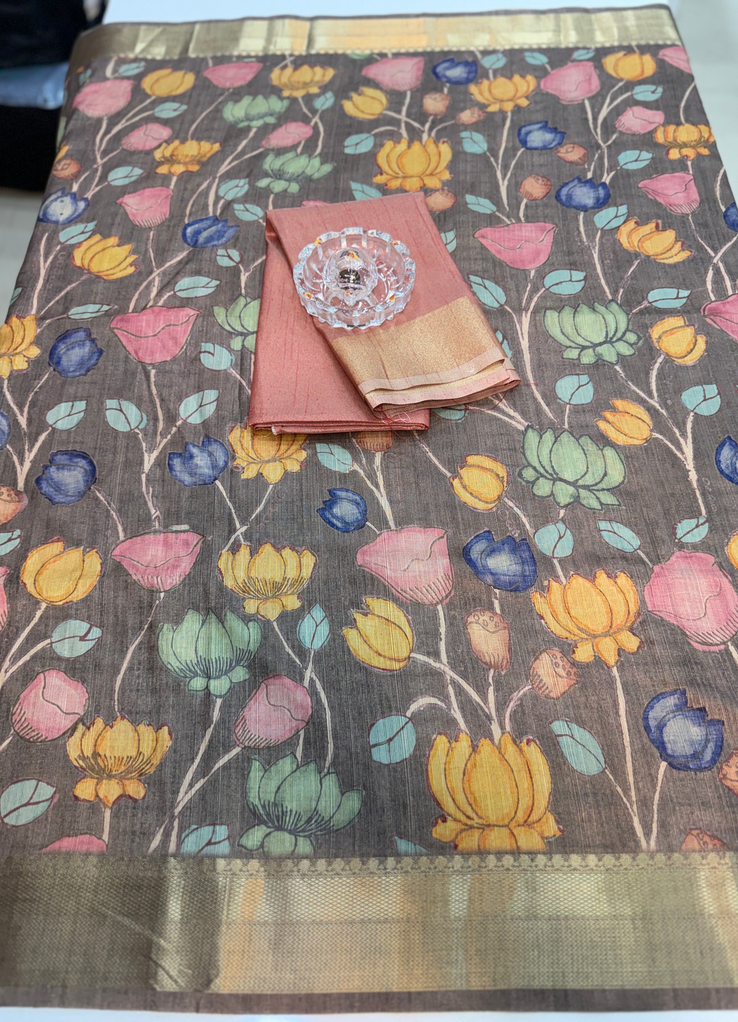 Tussar Art silk saree with handloom weaving and floral pattern for women