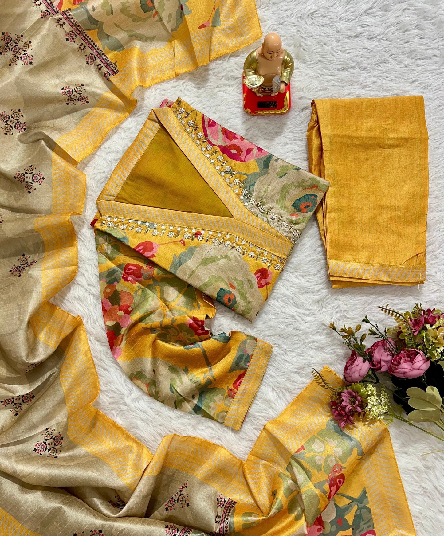 Plus Size Handwork Kurti Pant Dupatta Set for Women in Jarna Silk – Printed Dupatta – 4XL to 7XL