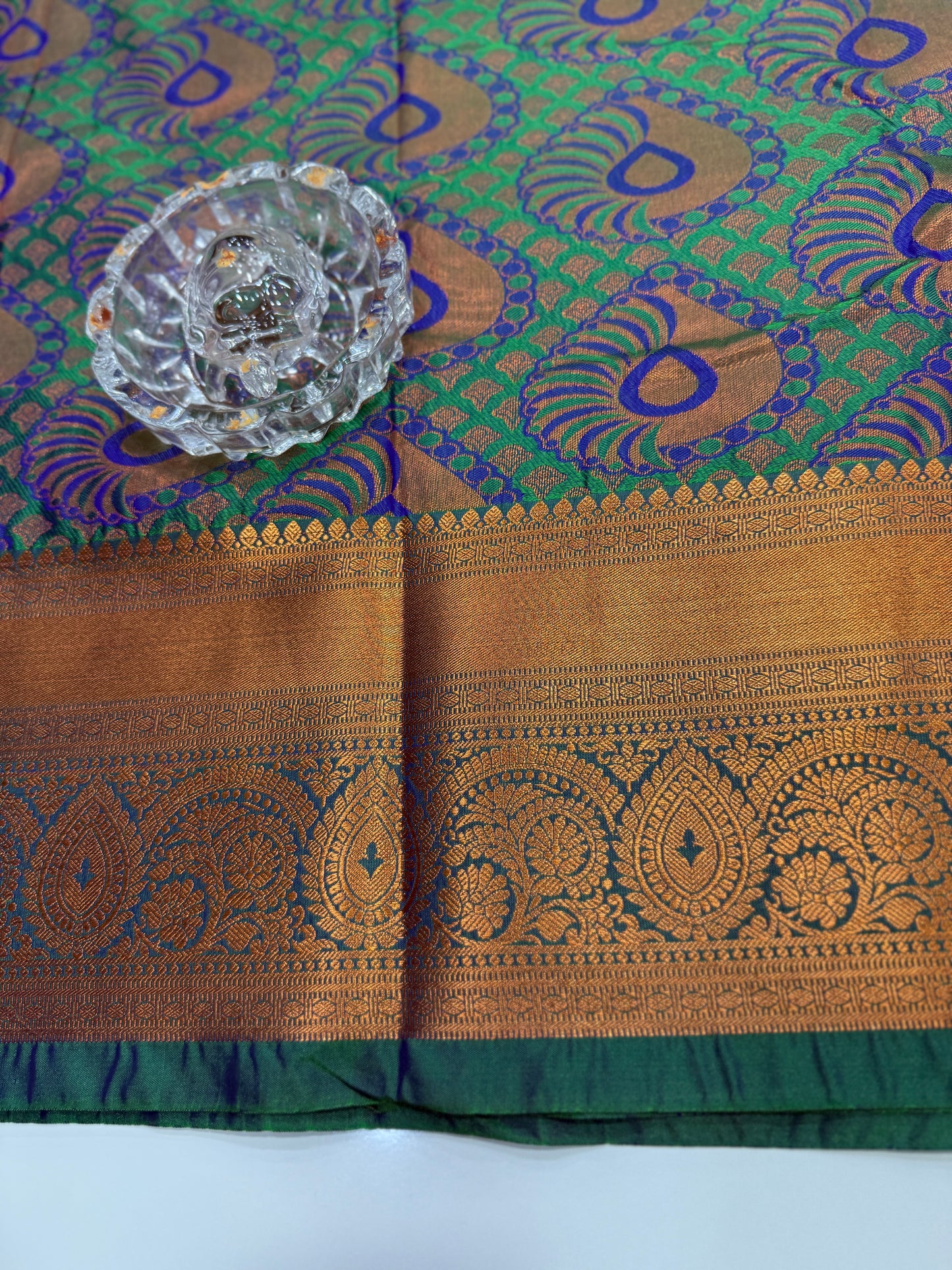 Bridal Soft Silk Saree with Jacquard Weaving & Contrast Border for Women