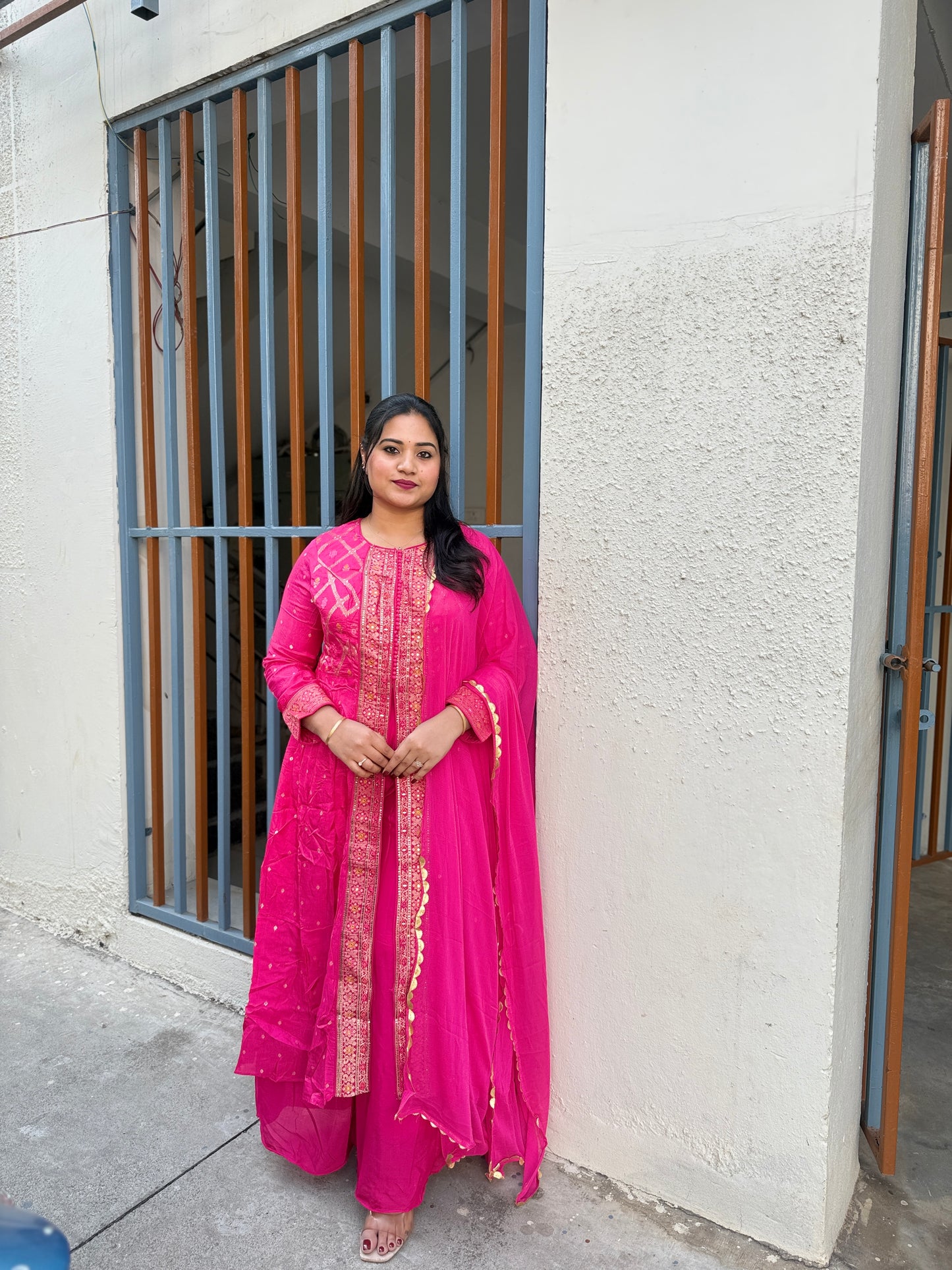 Viscose jacquard silk anarkali suit set with hand embellishment and georgette dupatta – free size stitched