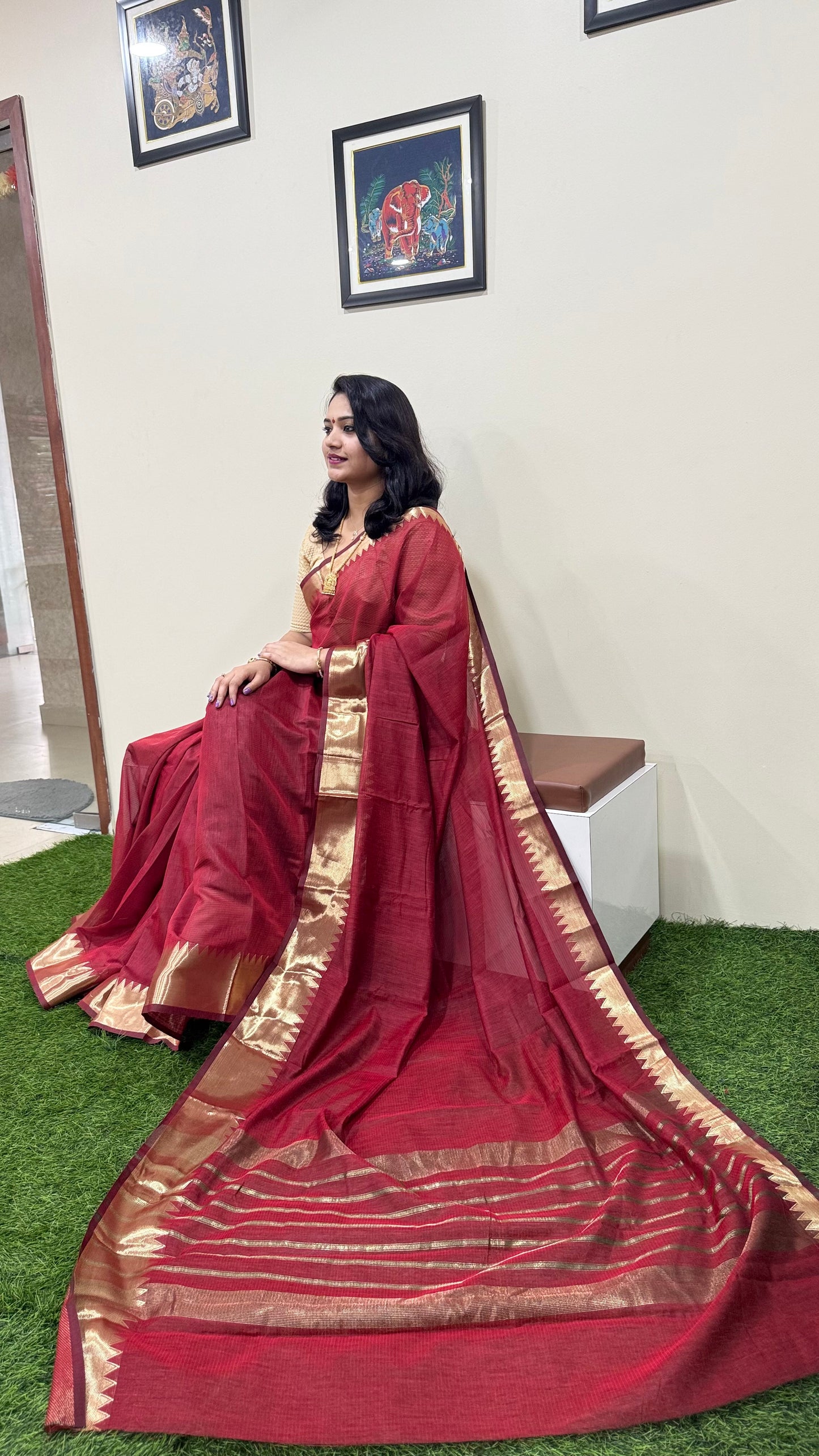 Mangalgiri Soft Semi Tussar Silk Saree with Check Pattern and Blouse Piece for Women – Lightweight Drape