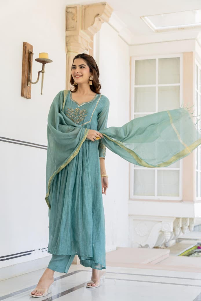 Pure Mul Chanderi Kurta Pant Dupatta Set with Hand Embroidery – Elegant Festive Wear for Women