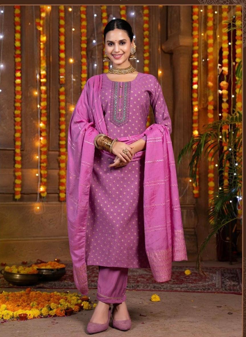 Roman Silk Straight Suit Set with Muslin Jacquard Dupatta – Women’s Plus Size Ethnic Wear