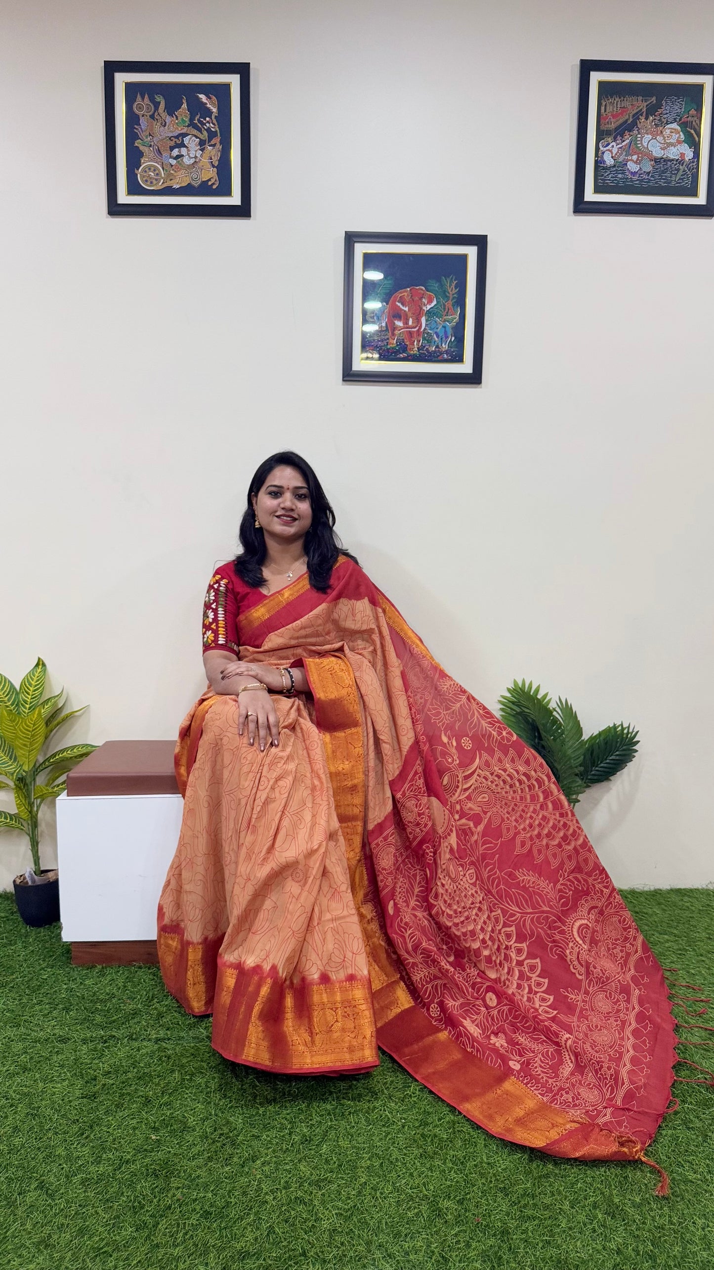 Chennuri Pure Silk Saree with Outline Kalamkari Design and Traditional Kanchi Borders