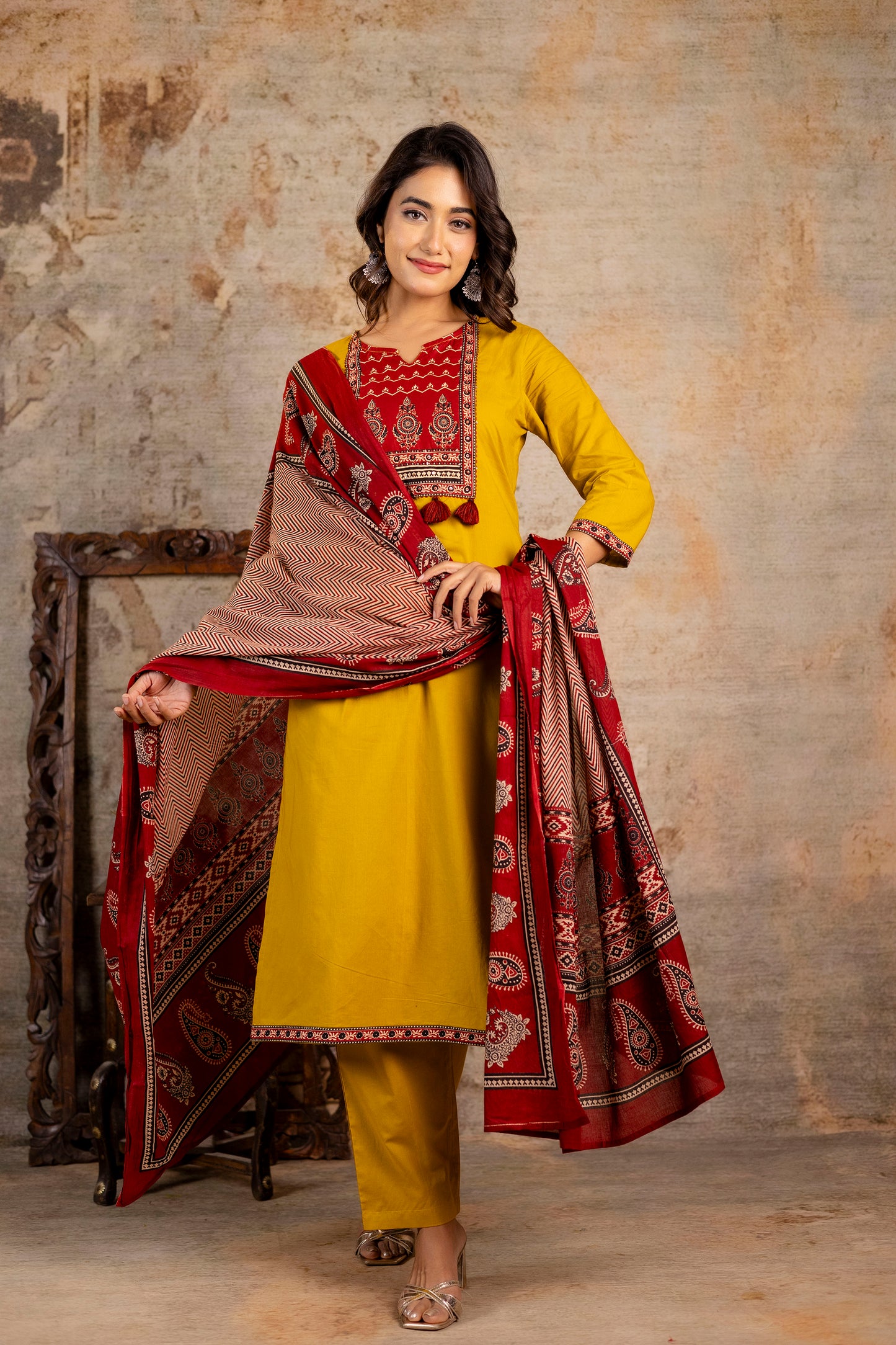 Pure Cotton Printed Kurti Pant Dupatta Set for Women