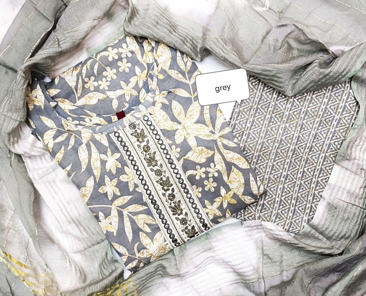 Capsule Print Salwar Suit Set with Lace Work and Lahariya Dupatta – Women’s Cotton Blend Ethnic Wear