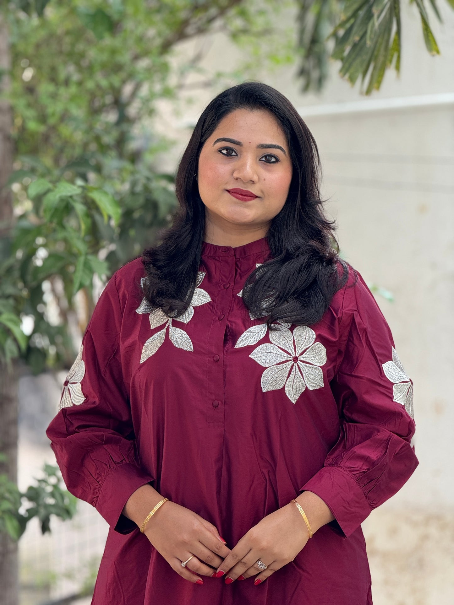 Chanderi Kurta Pant Set with Zari Floral Embroidery – Women’s Ethnic Wear