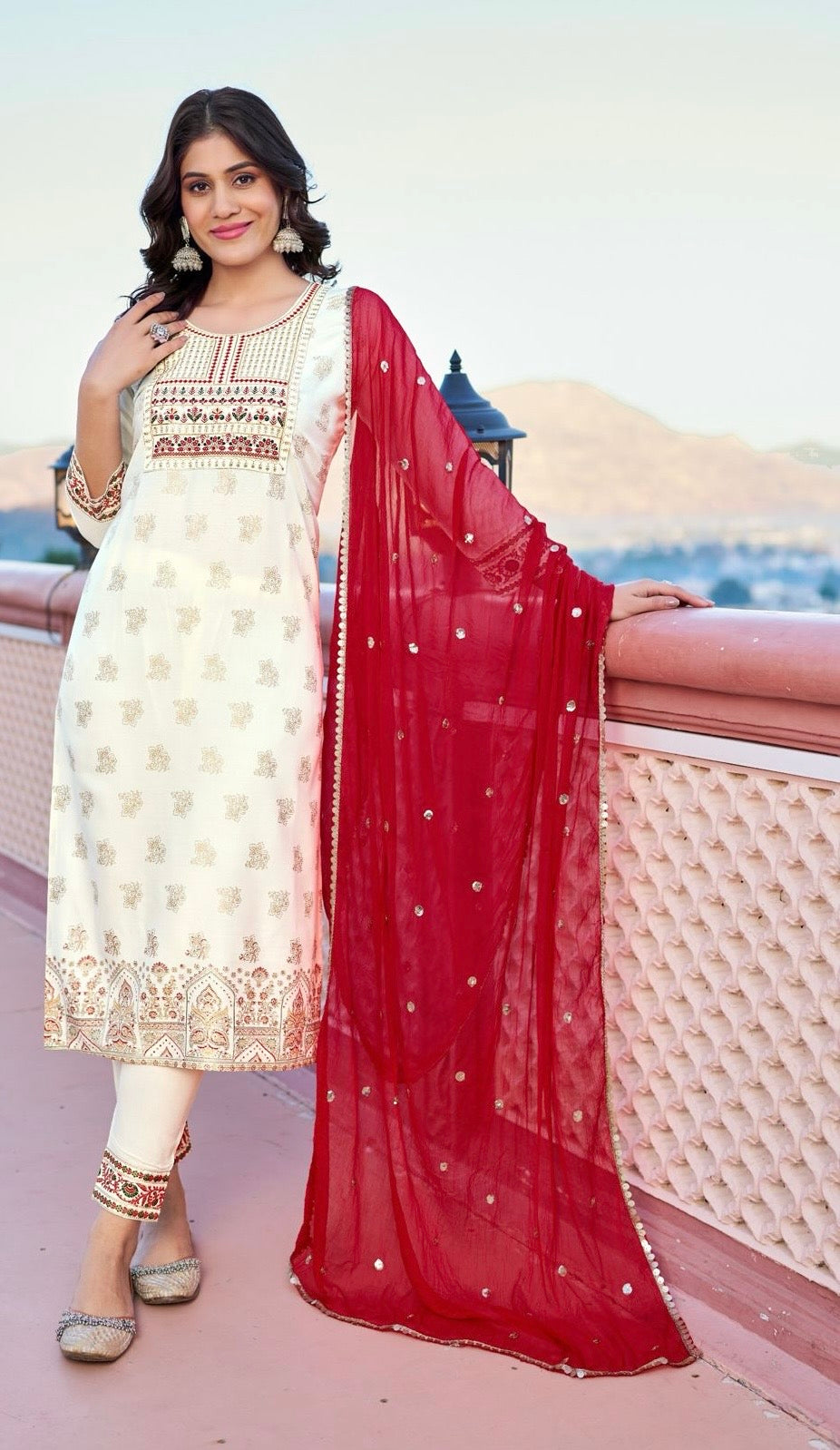 Rayon Foil Print Kurta Pant Dupatta Set with Naznin Dupatta and Lace Work for Women – Sizes XL and XXL