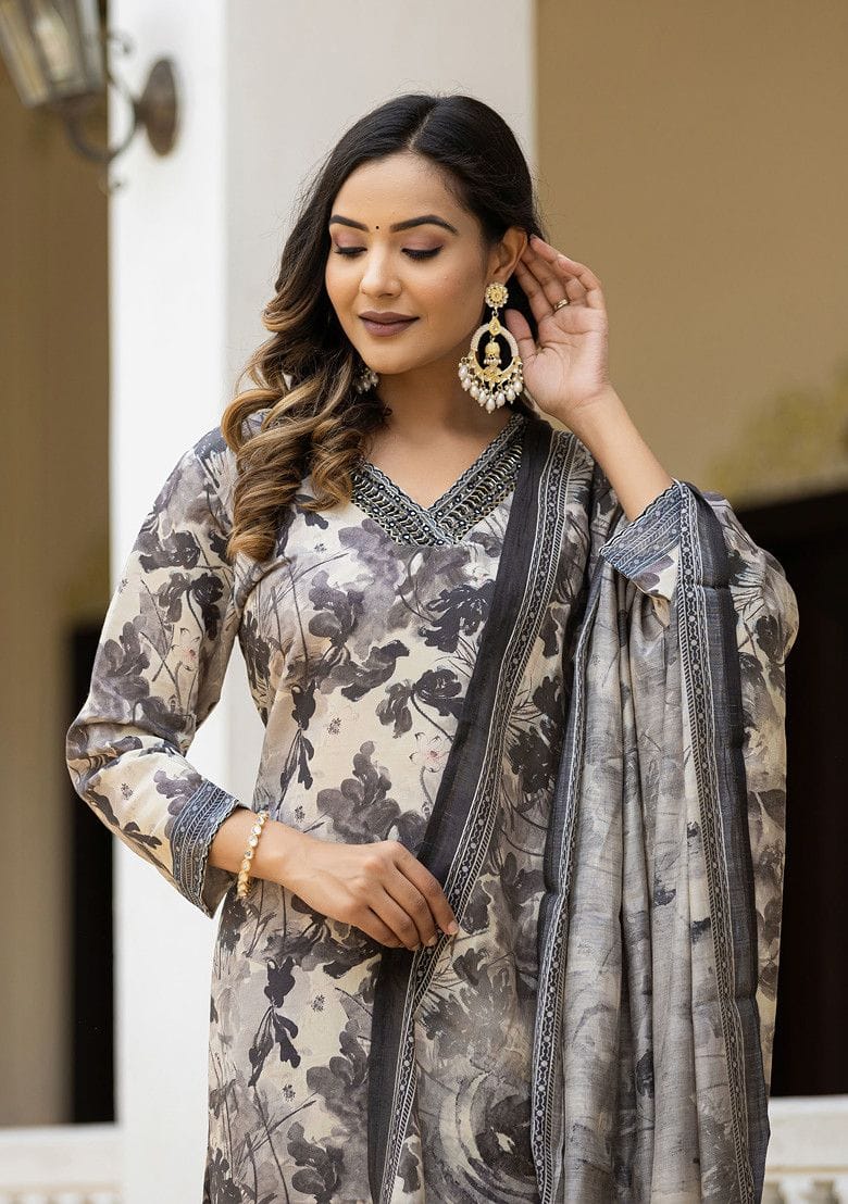 Modal Kurta Pant Dupatta Set with Beautiful Detailing Work – M to XXL