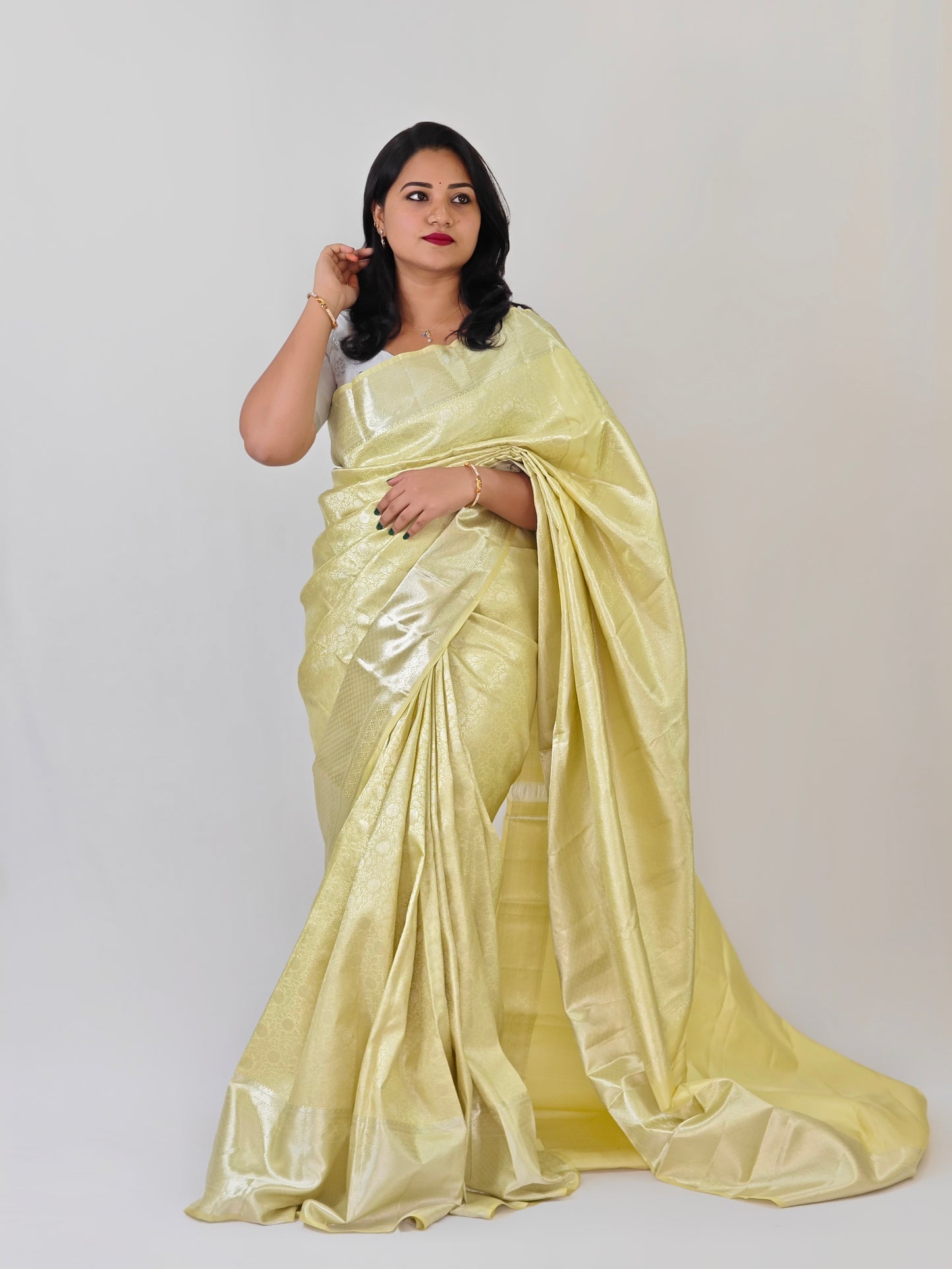 Pure Silk Handloom Saree for Women with Silver Zari – Lightweight, Silk Mark Certified
