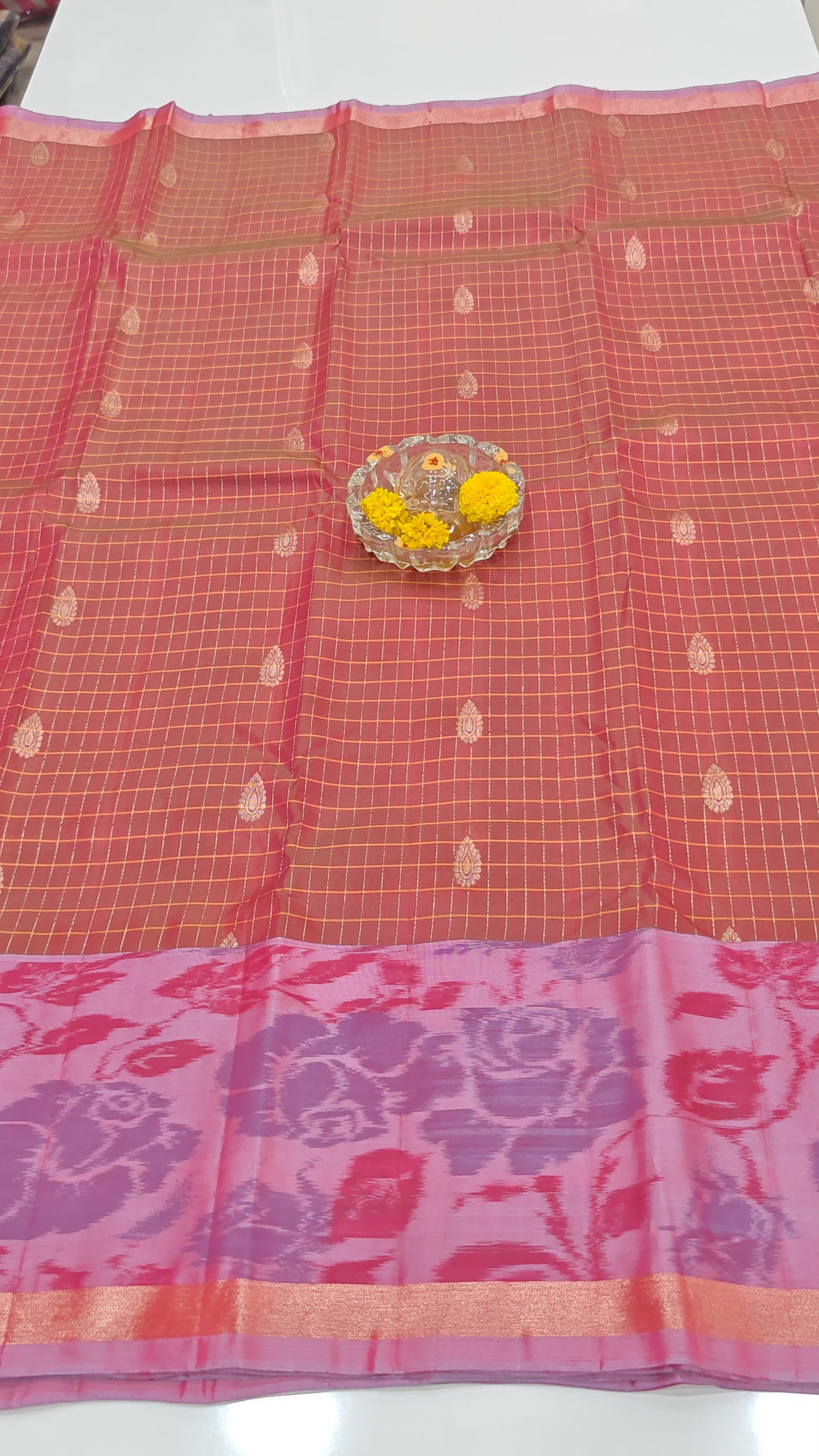 Handloom Soft Silk Checks Saree with Pochampally-Style Border
