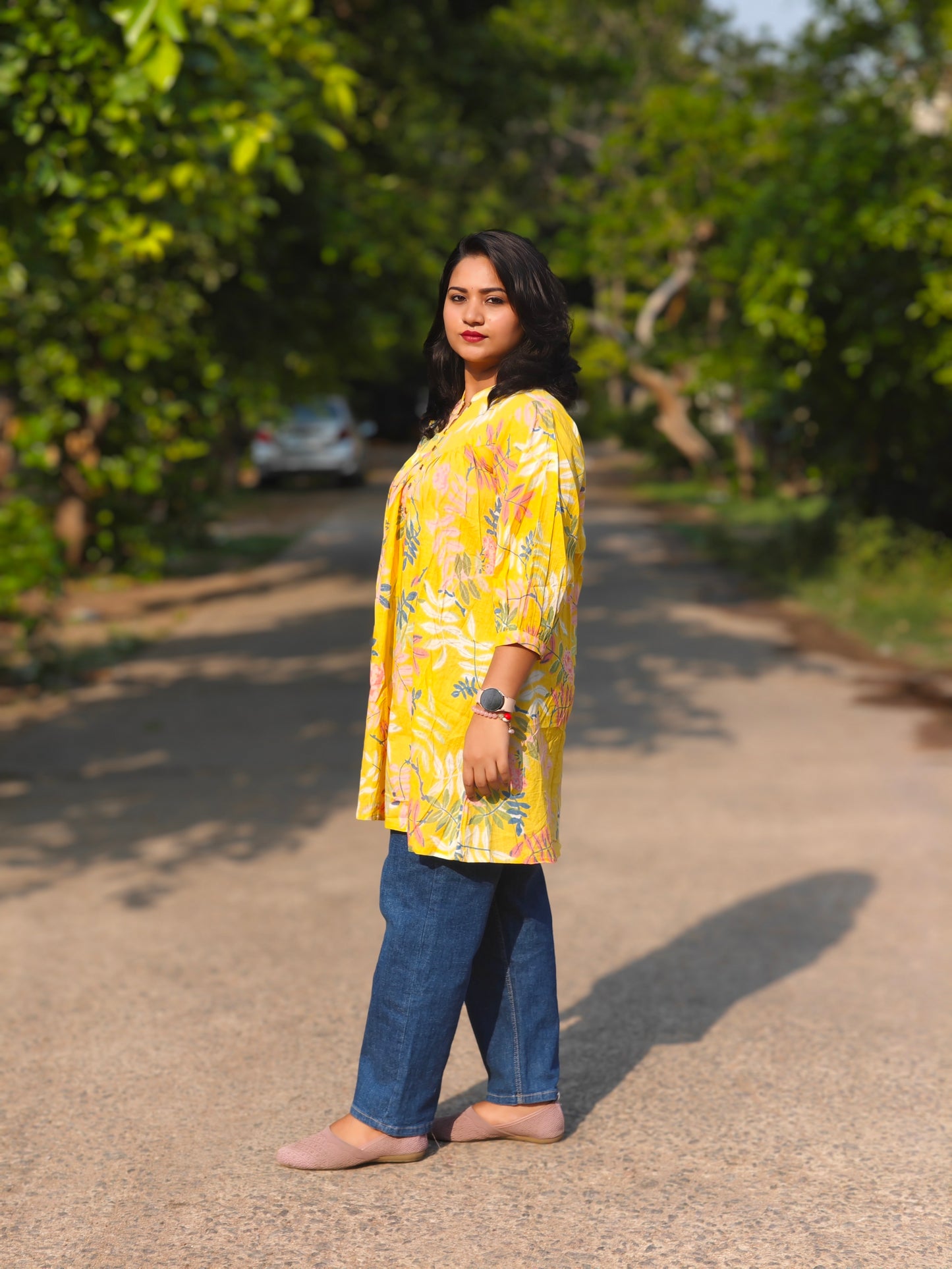 Women’s Long Yellow Floral Printed Kurti – Mandarin Collar – Sizes M, L & 2XL