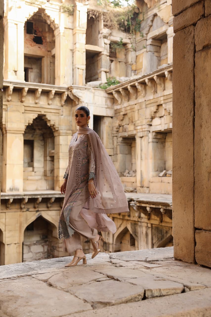 Organza Kurta Pant Dupatta Set for Women with Cutwork and Lace Detailing, V-Neck Ethnic Wear Set