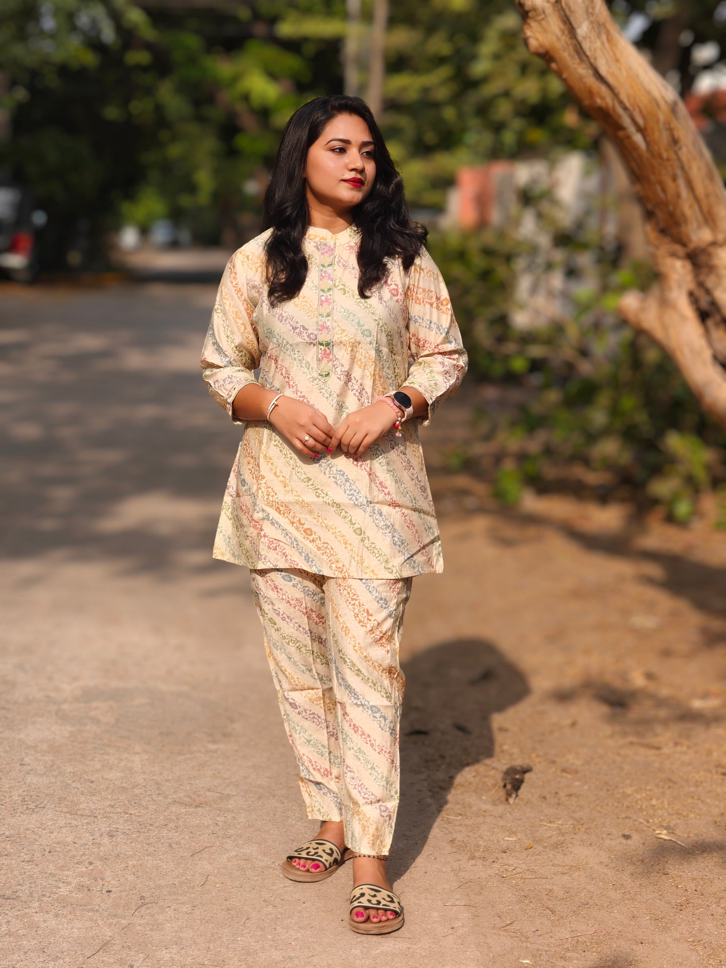 Printed cotton kurti pant set for women with straight silhouette and mandarin collar – daily summer ethnic wear
