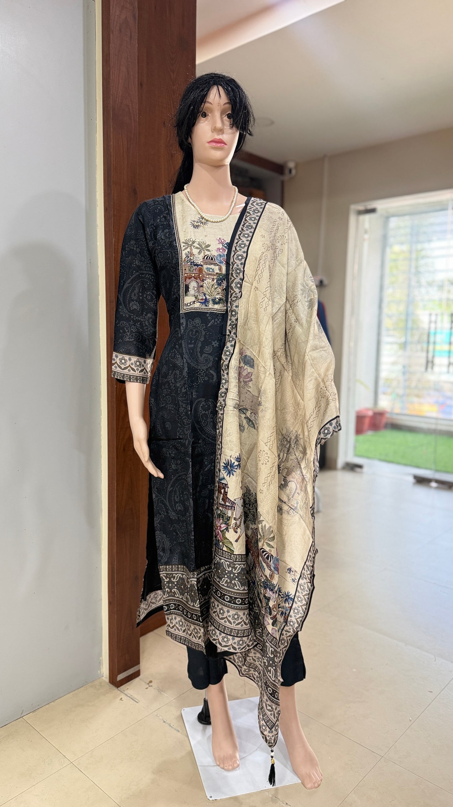 Viscose dola silk kurta pant dupatta set for women with lining, printed ethnic 3 piece set, sizes 38 to 46