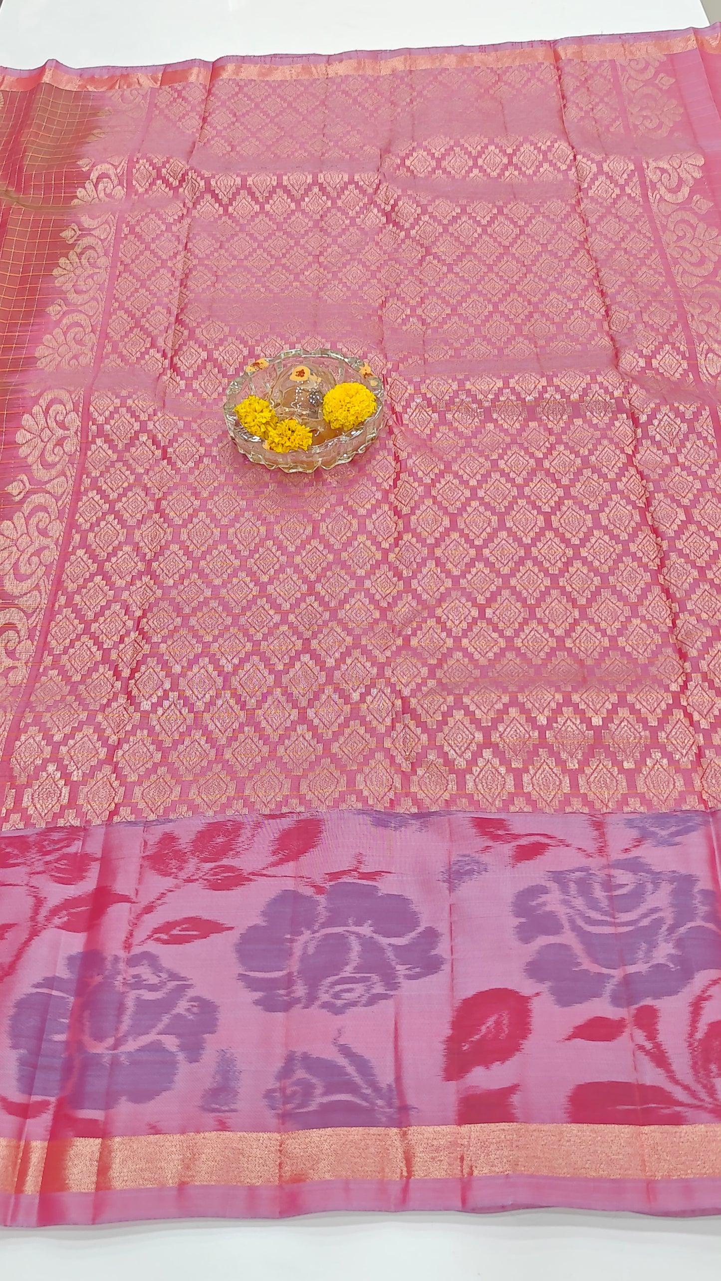 Handloom Soft Silk Checks Saree with Pochampally-Style Border