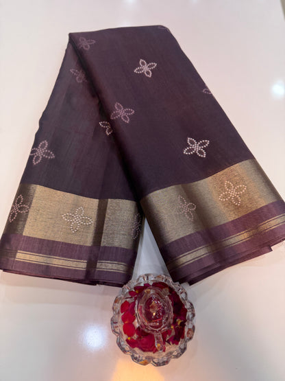 Woven Saree with Contrast Border and Tassel Pallu for Women