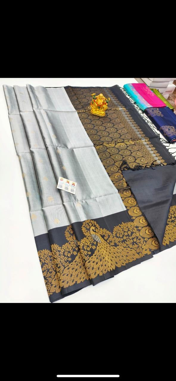 Pure Soft Silk Handloom Saree for Women – Double Warp Borderless Design with Gold Zari and Contrast Blouse