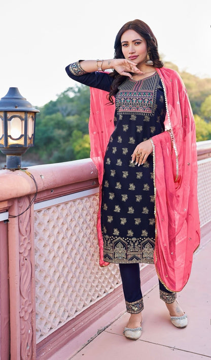 Rayon Foil Print Kurta Pant Dupatta Set with Naznin Dupatta and Lace Work for Women – Sizes XL and XXL