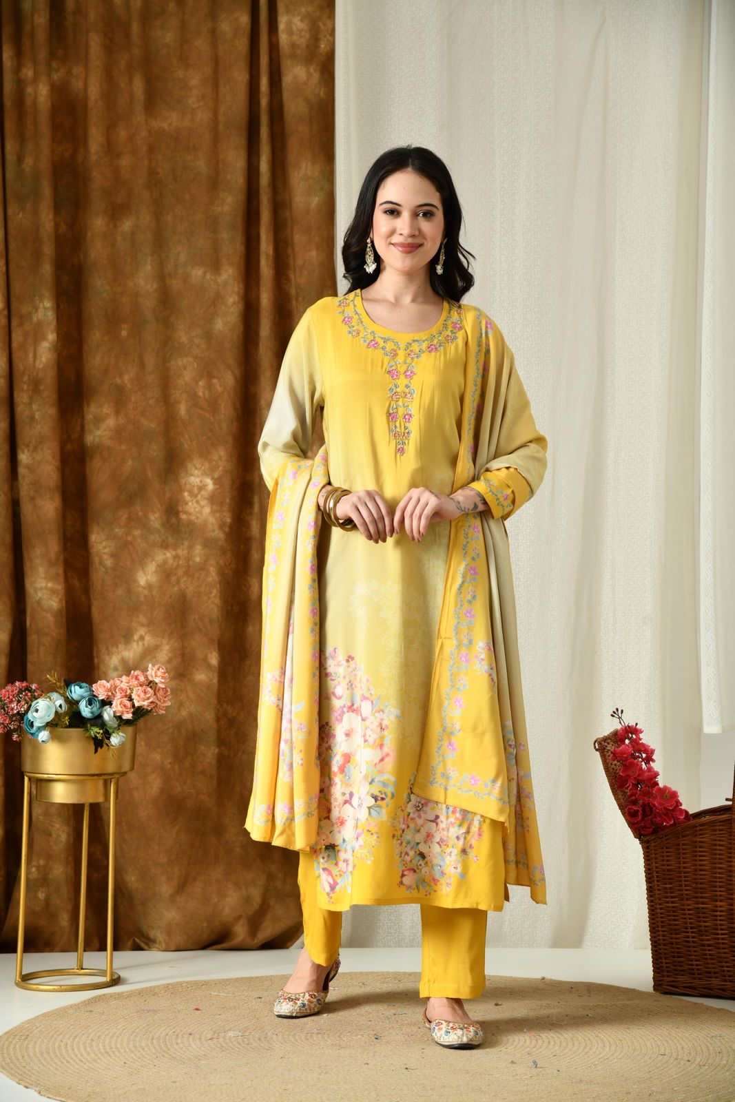 Women’s Muslin Kurta Set with Zari Work, Pants, and Dupatta – Light Pastel Shades in M to 3XL