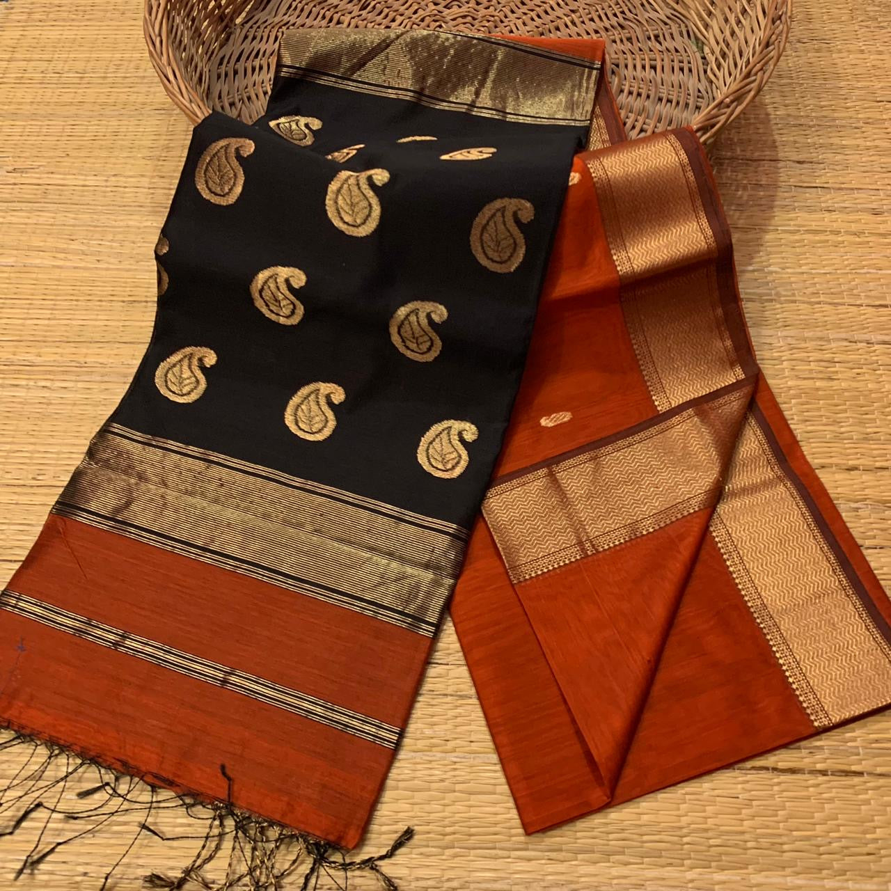 Maheshwari Silk Cotton Saree with Mango Butta Motifs & Gold Zari Border