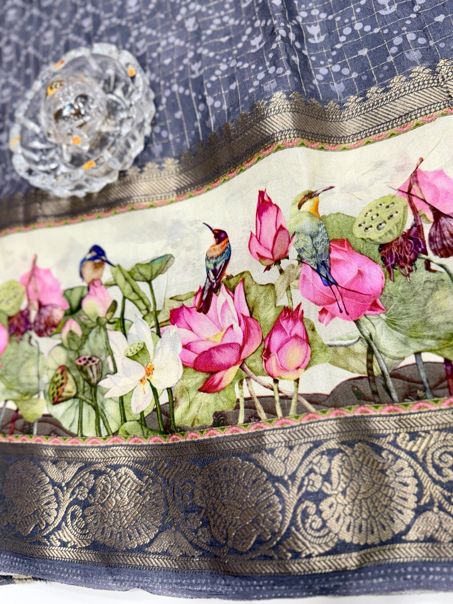 Russian Bentex Border Chittpallu Viscose Crepe Silk Saree with Zari Weaving – Festive Wear