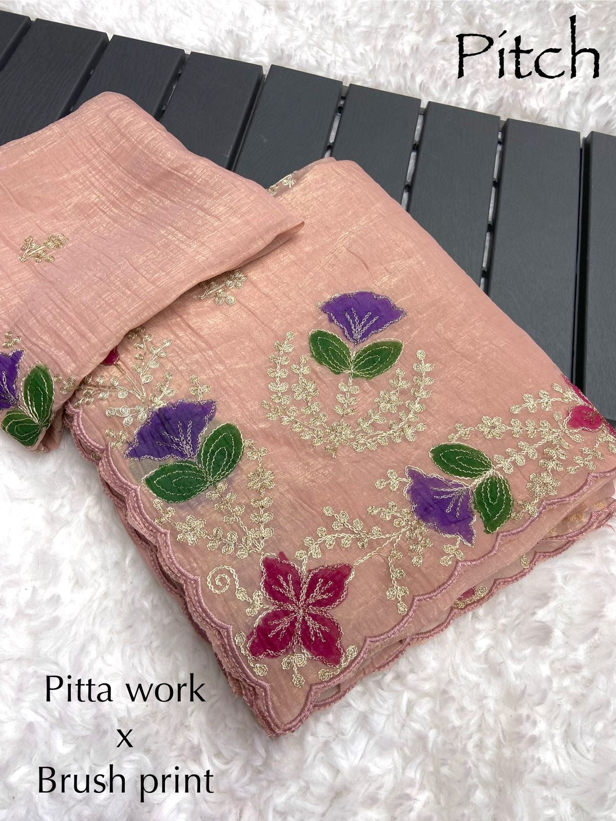 Soft Crunchy Fabric Saree with Pitta Work, Brush Print and Arco Border