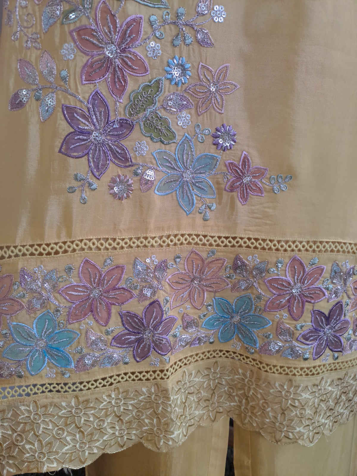 Glass Organza Kurta Set with Zari and Sequin Embroidery, Cotton Lining, Shantoon Pant, and Scallop Dupatta