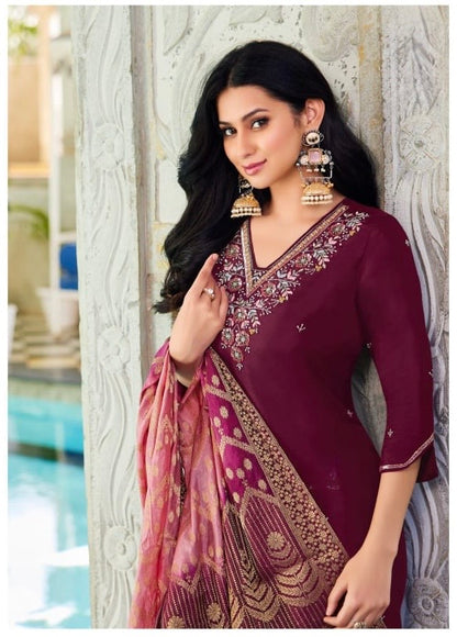 Dola Silk Kurti Set with Russian Silk Pant and Jacquard Dupatta – Handwork Ethnic Set for Women