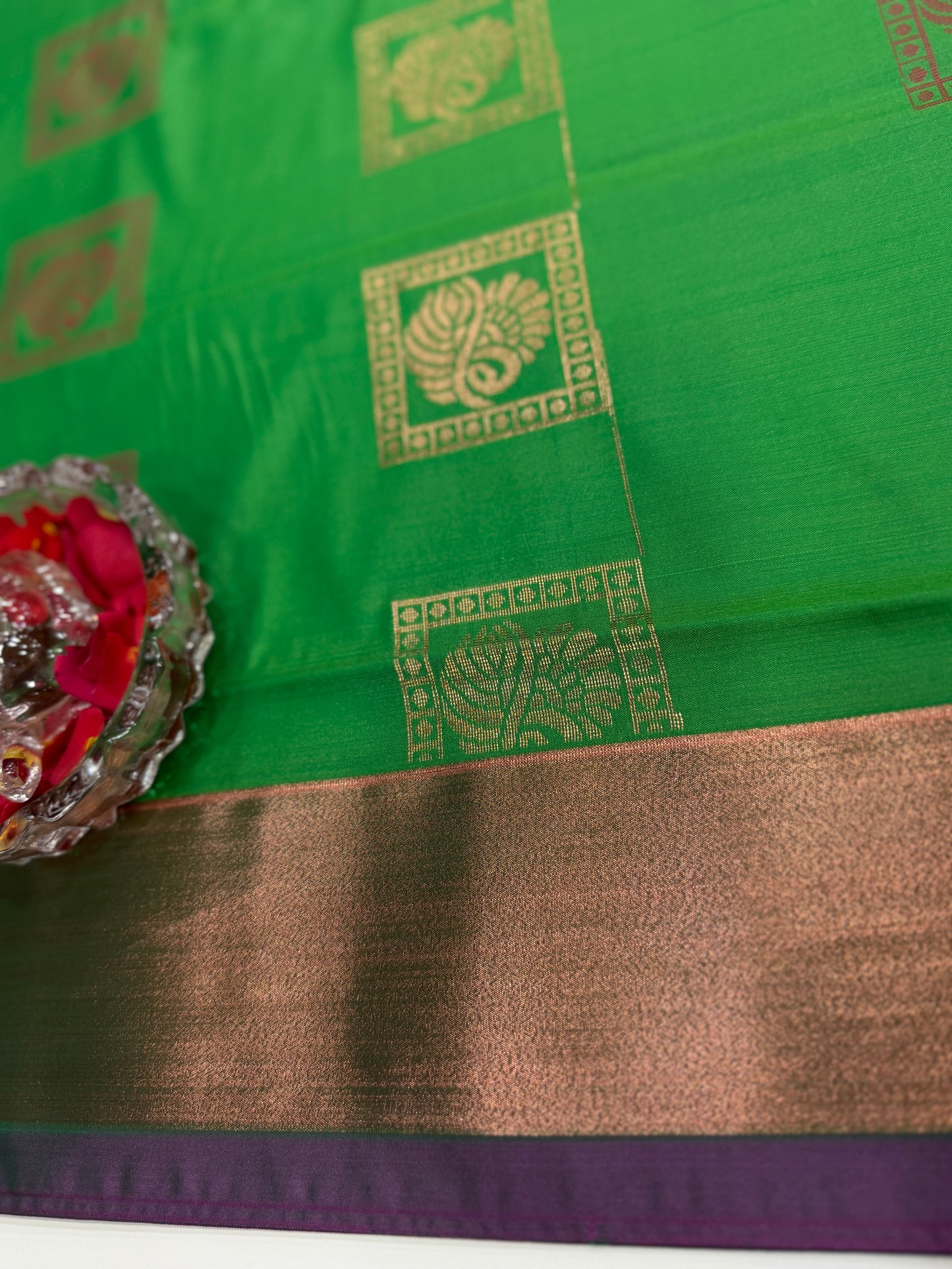 Kanchi Soft Silk Saree with Zari Weaving and Traditional Motifs – Wedding and Festive Wear