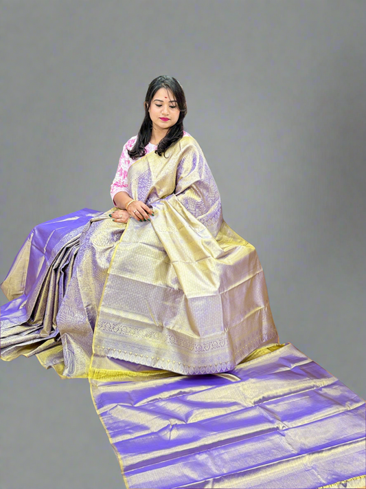 Borderless Handloom Pure Silk Saree in Silver and Purple with Zari Highlights – Bridal Wear