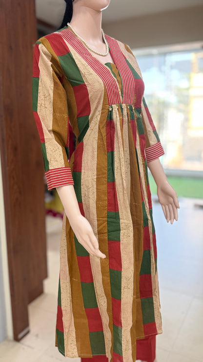 Cotton checked anarkali kurta pant set for women, V neck 3/4 sleeves, sizes 38 to 46, ethnic coord set