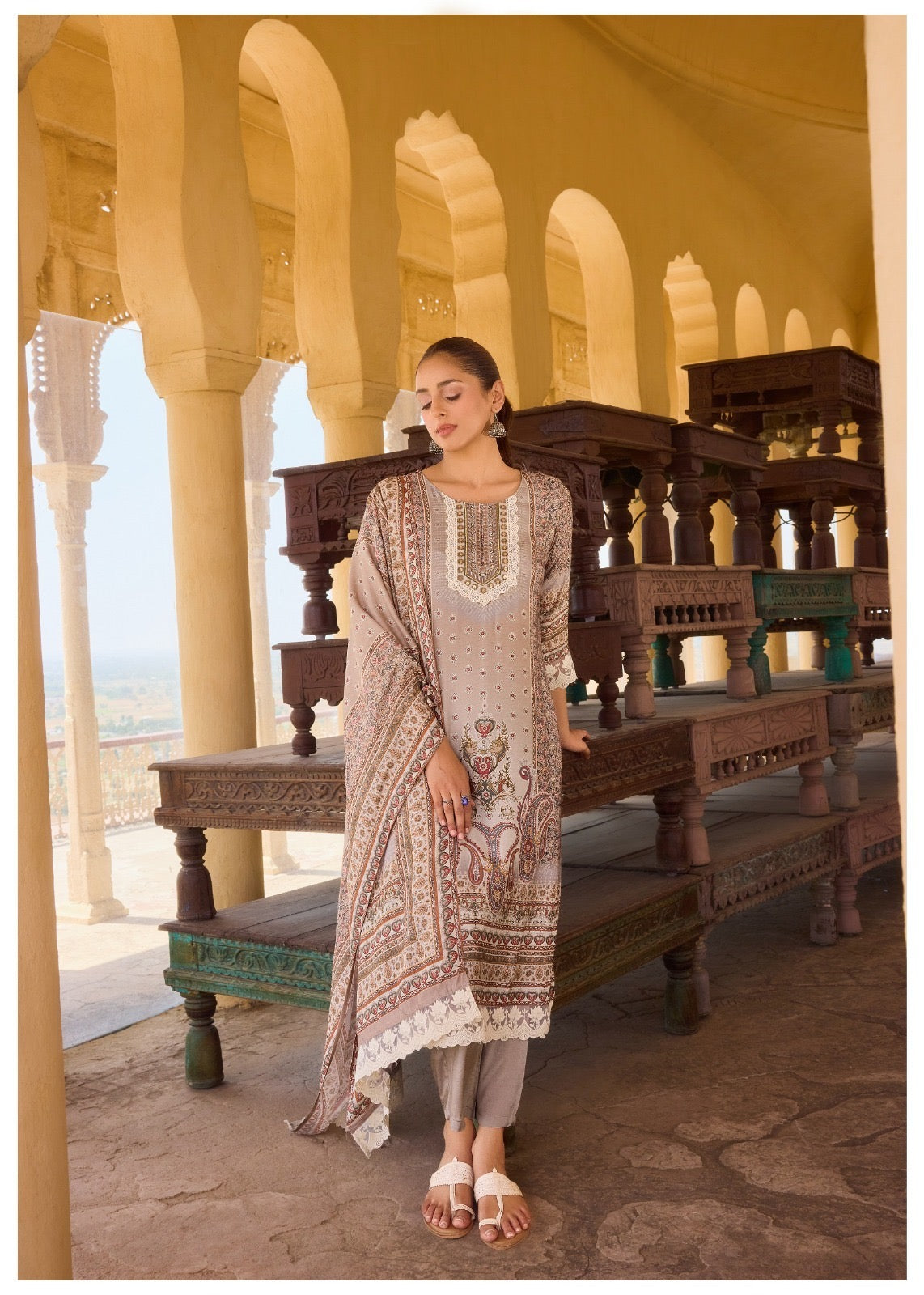 Digital Muslin Kurta Set with Moti Mirror Handwork, Shantoon Pant & Lace Dupatta – M to XXL