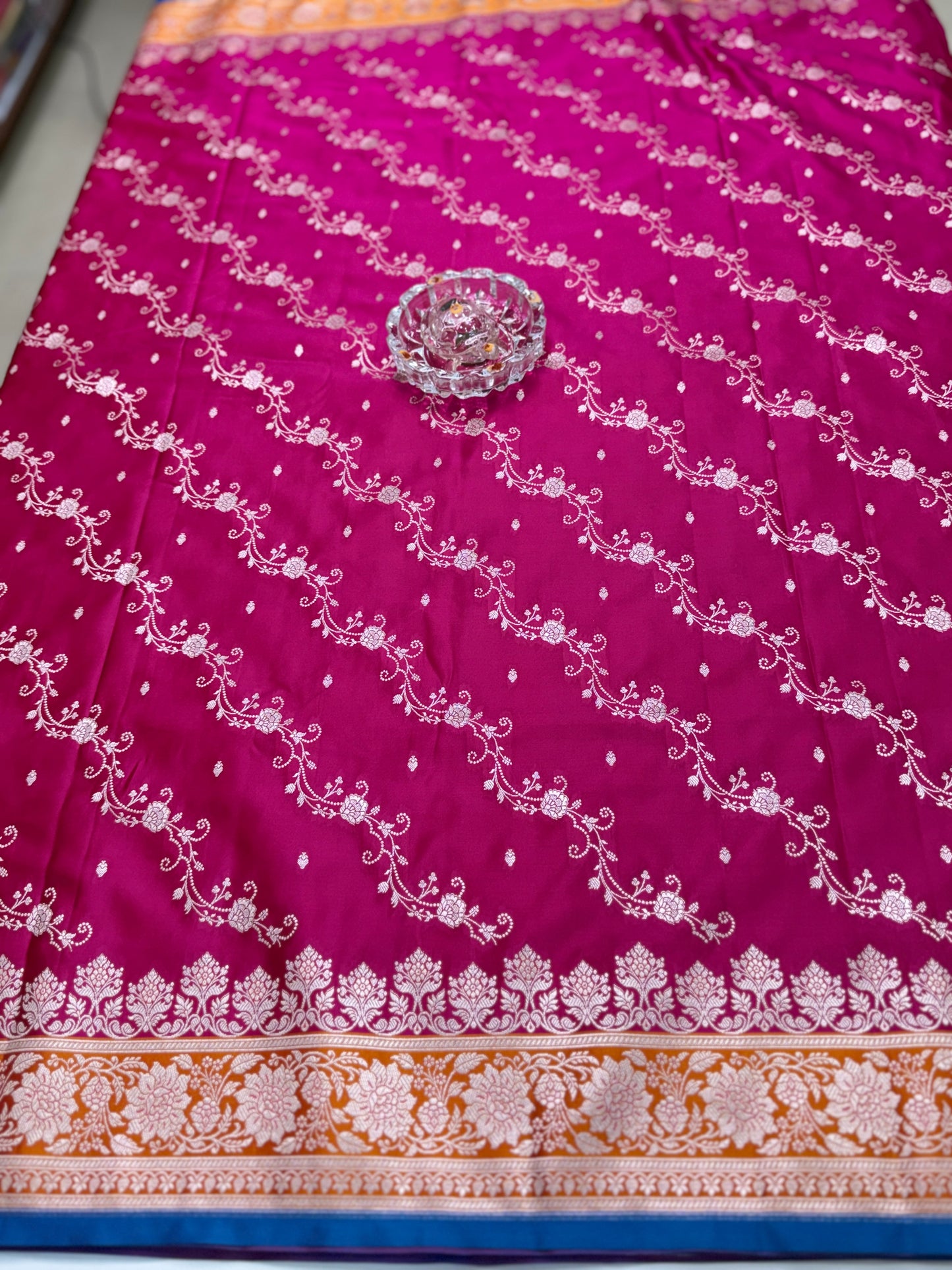 Mashru Katan Silk Saree with Zari Weaving Border and Blouse – Festive Wear for Women