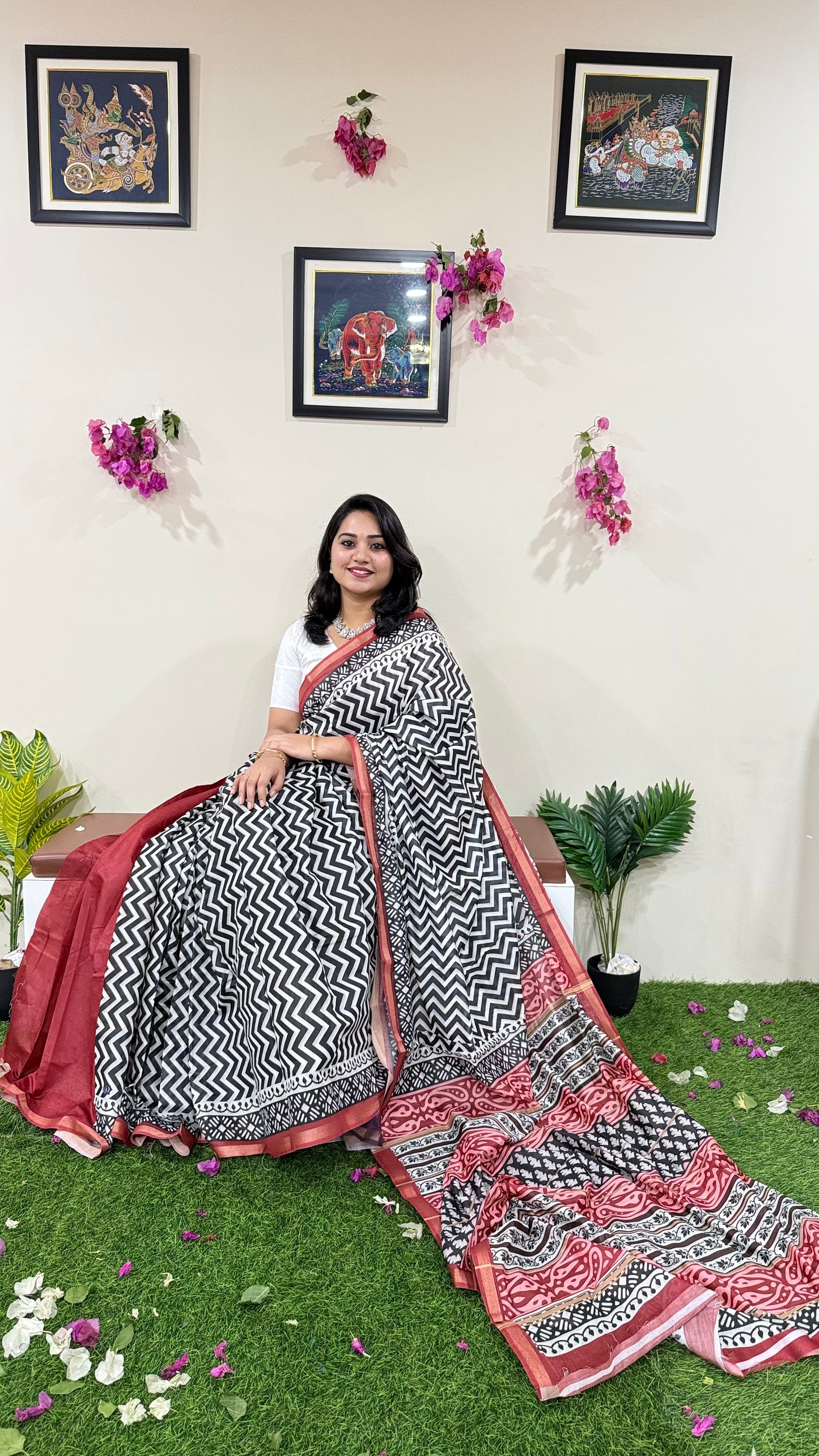 Soft Chanderi Silk Saree with Gold Zari Border and Digital Print – Traditional Wear Saree for Women
