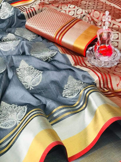 Soft Banarasi Silk Saree with Intricate Weaving Work, Rich Pallu, and Matching Weaving Blouse