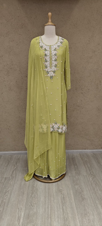 Women’s chinnon embroidered kurta set with lining, pant and dupatta, festive ethnic wear, size 38–44