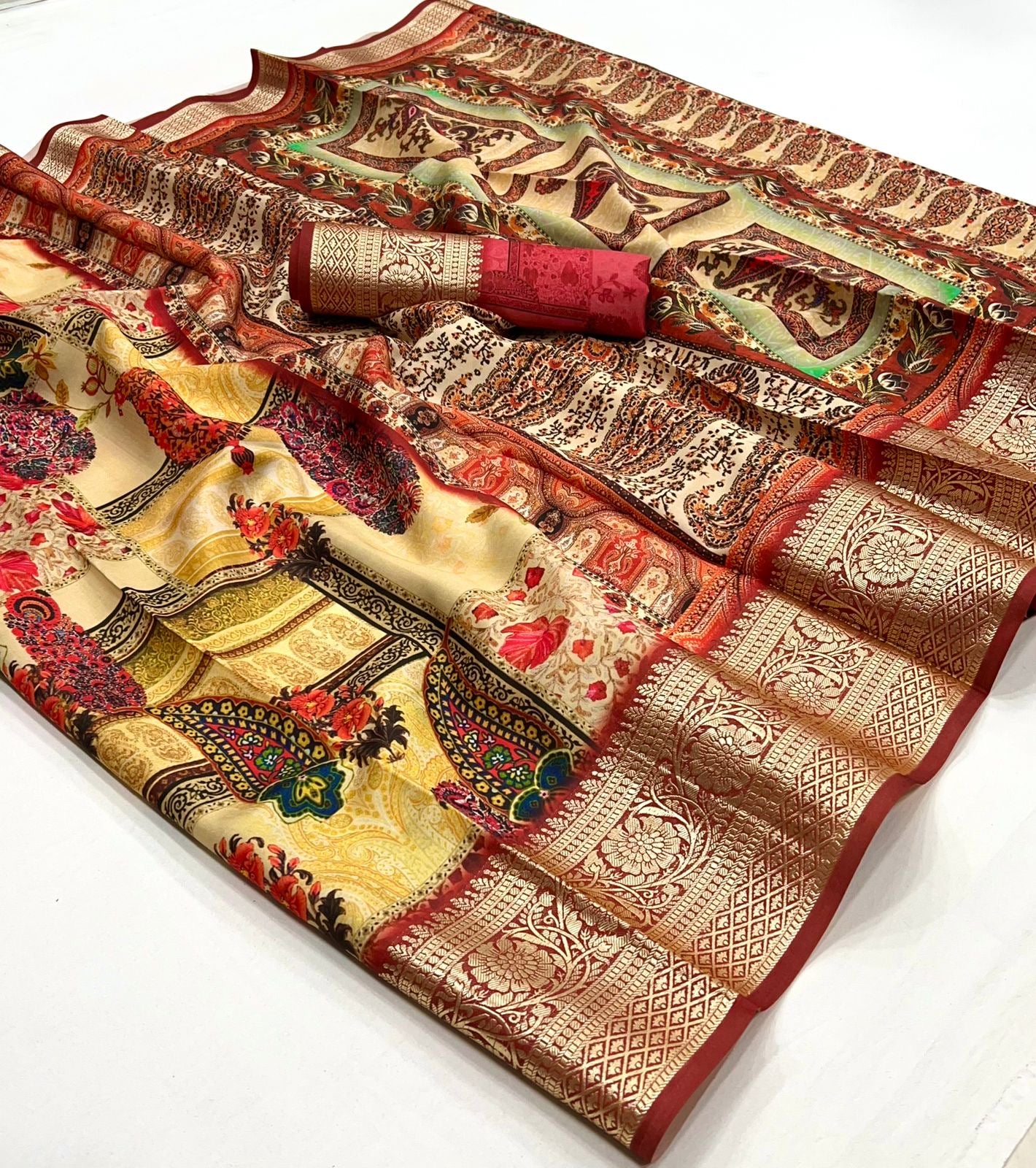 Dola Viscose Silk Saree with Exquisite Printed Design – Elegant Festive Wear for Women