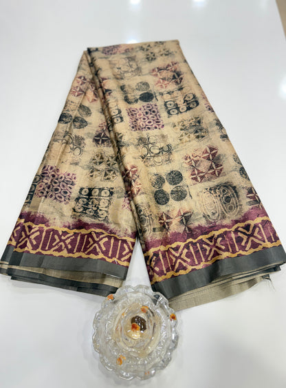 Semi Tussar Silk Saree with Ethnic Print Border and Tassel Pallu, Geometric Prints