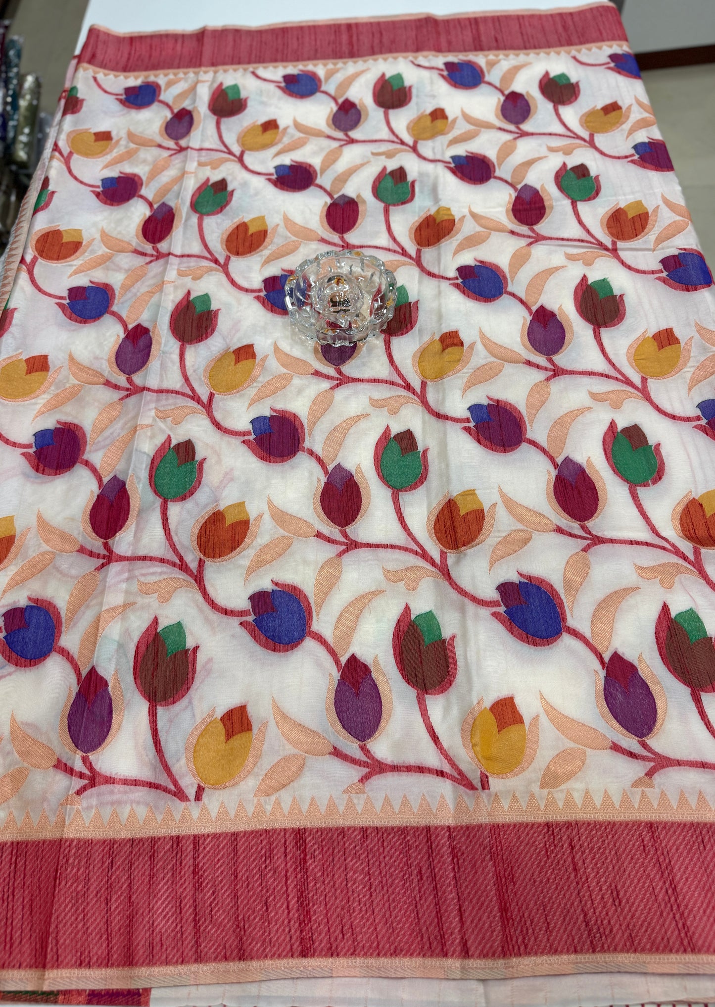 Soft silk floral printed saree with contrast blouse, lightweight festive wear saree for women