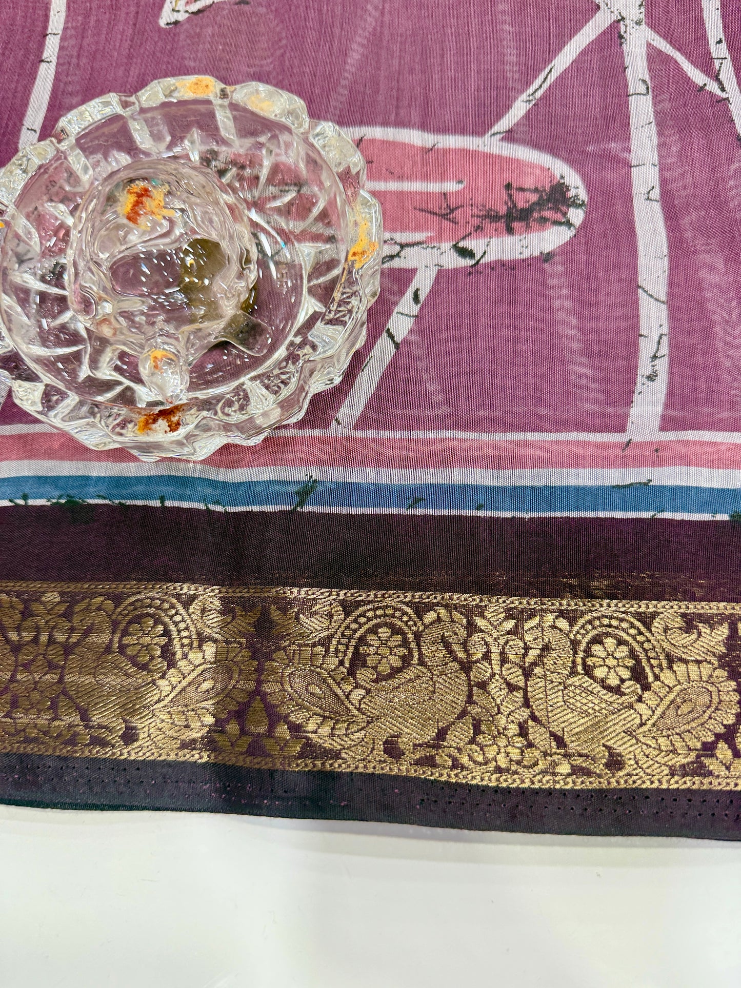 Chennuri silk style printed saree with traditional artwork border and unstitched blouse fabric for women