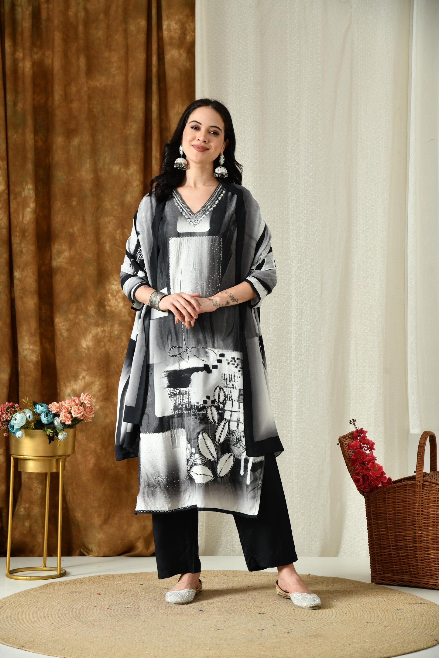 Women's Muslin Handwork Kurta Pant Dupatta Set with Lining – M to XXL