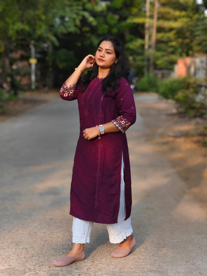 Women’s Cotton Kurti in Deep Maroon with Embroidered Sleeves – Straight Fit – Size 2XL