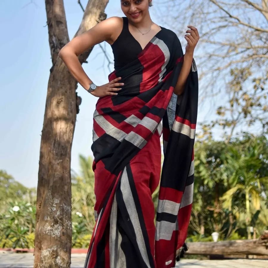 Rangoli Stripe Handloom Cotton Saree with Blouse Piece – Handwoven Traditional Pattern for Women