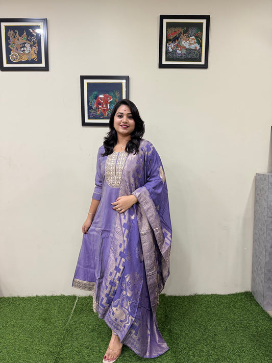 Roman Shimmer Anarkali Suit Set with Muslin Jacquard Dupatta – Women’s XL to 3XL