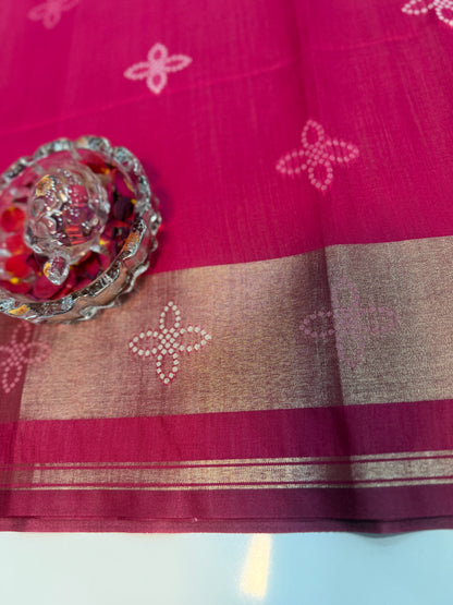 Woven Saree with Contrast Border and Tassel Pallu for Women